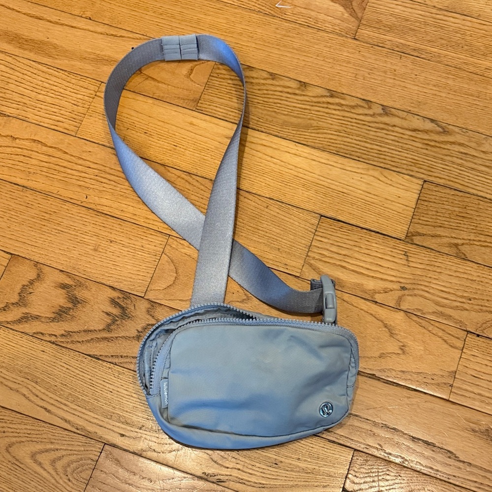 Lulu Lemon Crossbody
